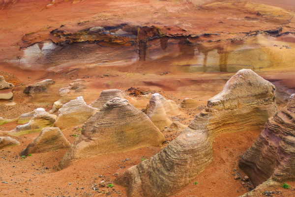 Kathy Muscroft-Taylor: Volcanic Tuff, Pitt Island